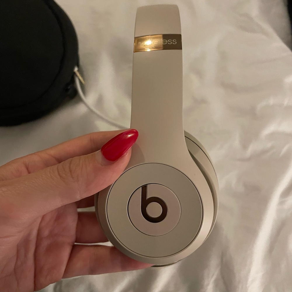 Beats by Dr Dre Solo 3 headphones